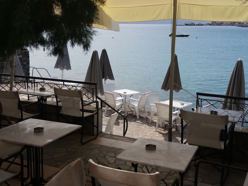 hotel polydoros