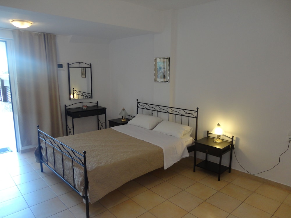 hotel polydoros