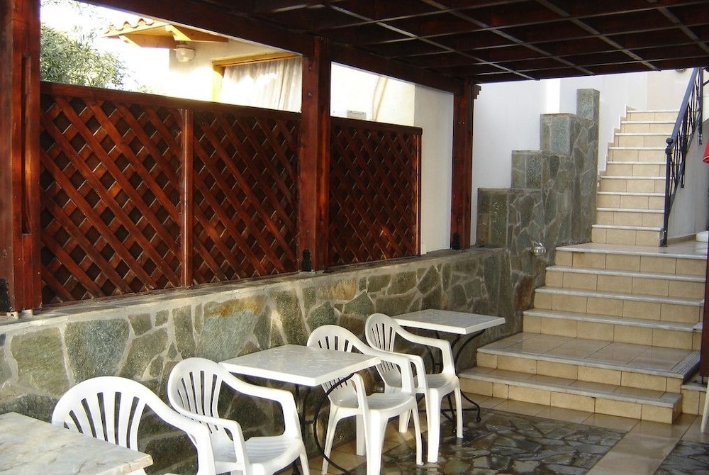 hotel polydoros