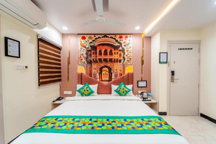 treebo vistara gold ujjain junction