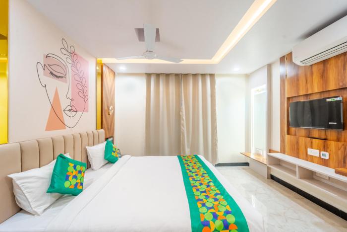 treebo vistara gold ujjain junction