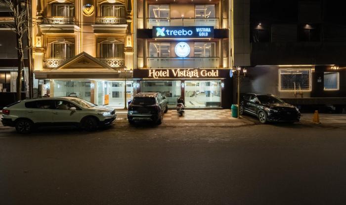 treebo vistara gold ujjain junction