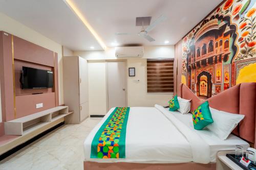 treebo vistara gold ujjain junction