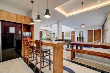 Oyo 95214 Ohana Residence Karawaci,,3 star