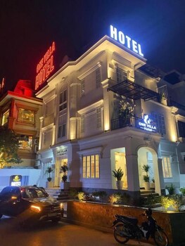 one villa hotel 5