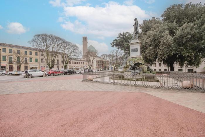 casa falco 15 min dalla stazione