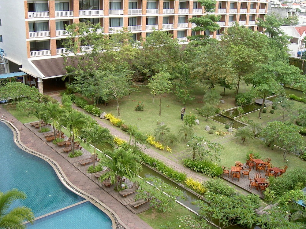 hatyai paradise hotel and resort