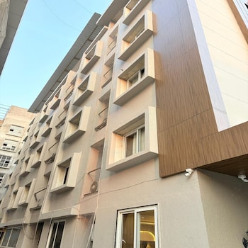 hotel avenue inn