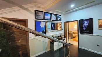 captains residence