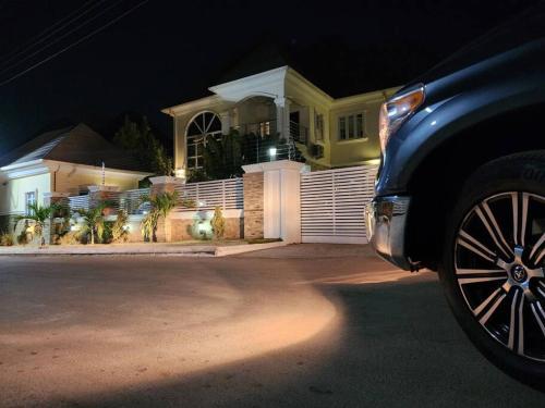 captains residence