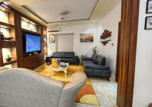 captains residence
