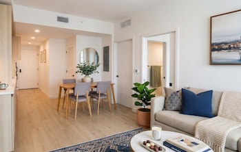miami vacation rentals district 225