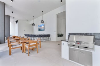 miami vacation rentals district 225