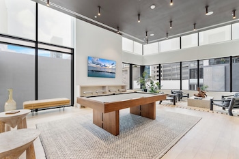 miami vacation rentals district 225