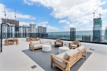 miami vacation rentals district 225