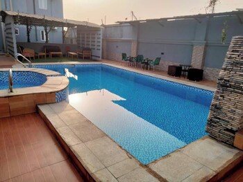 Gomara Hotel And Suites,,3 star