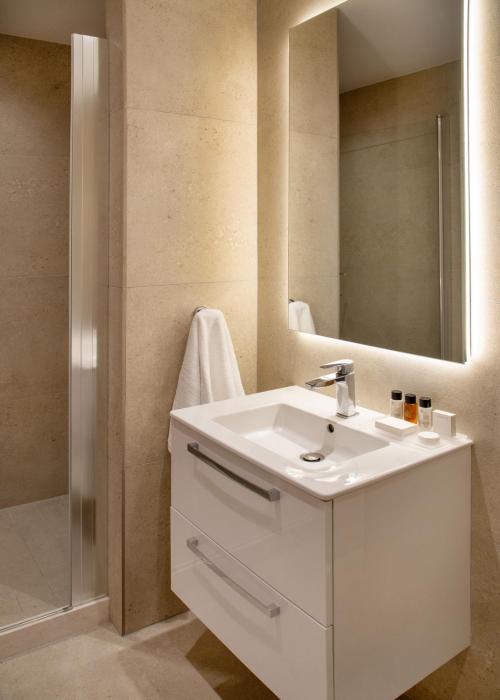 l residences and suites
