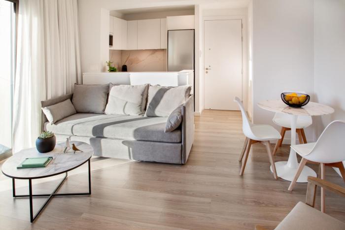 l residences and suites