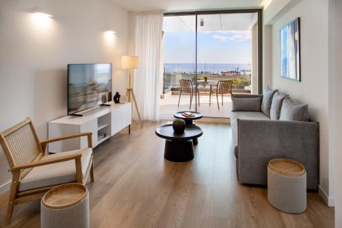 l residences and suites