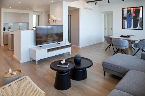 l residences and suites