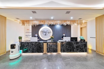 12C Baiyujing Hot Spring Resort Furong,,5 star