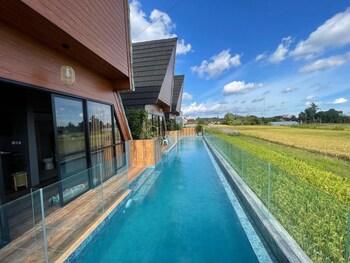 Gissa Padi Glamping By Abiza,,3 star