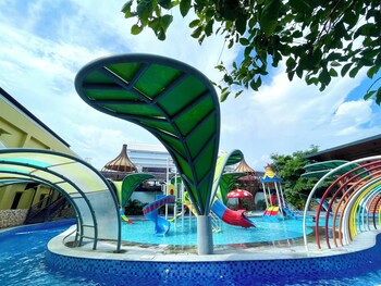 Gissa Padi Glamping By Abiza,,3 star