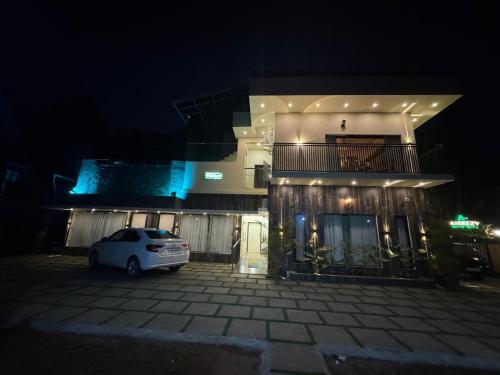 lazo eco spot vythiri