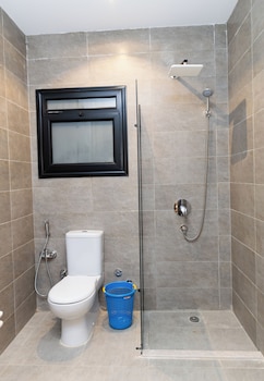 Lurette Hotel,,2 star