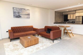 Lurette Hotel,,2 star