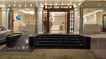 hotel lav kush grand ayodhya