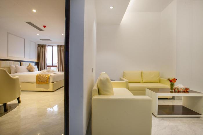 royal mark hotel