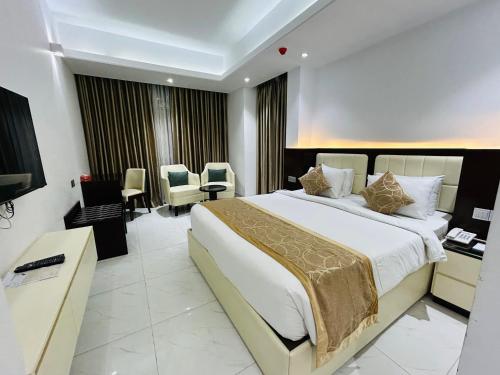 royal mark hotel
