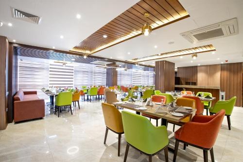 royal mark hotel
