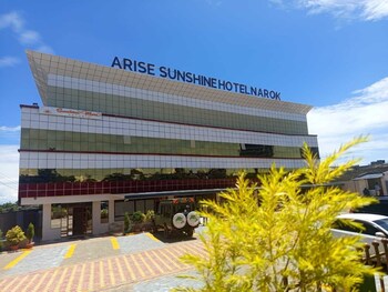 arise sunshine hotel