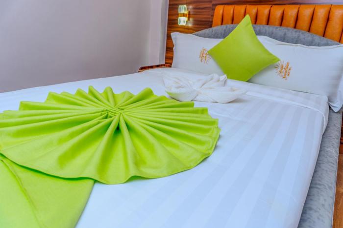 arise sunshine hotel
