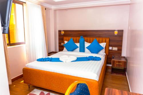 arise sunshine hotel