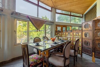 elivaas zephyr sierra 2 bhk hillside