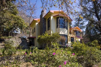 alaya stays thistle house 4 bhk hideaway