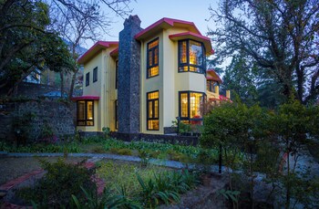 alaya stays thistle house 4 bhk hideaway