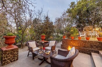 alaya stays thistle house 4 bhk hideaway
