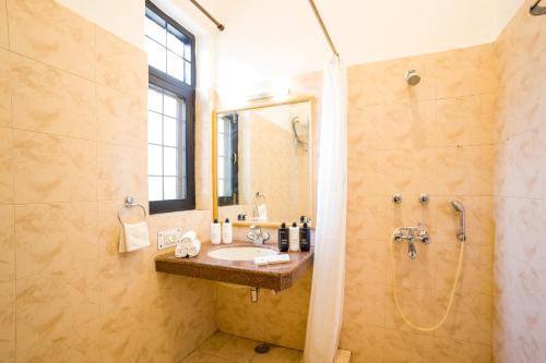 alaya stays thistle house 4 bhk hideaway