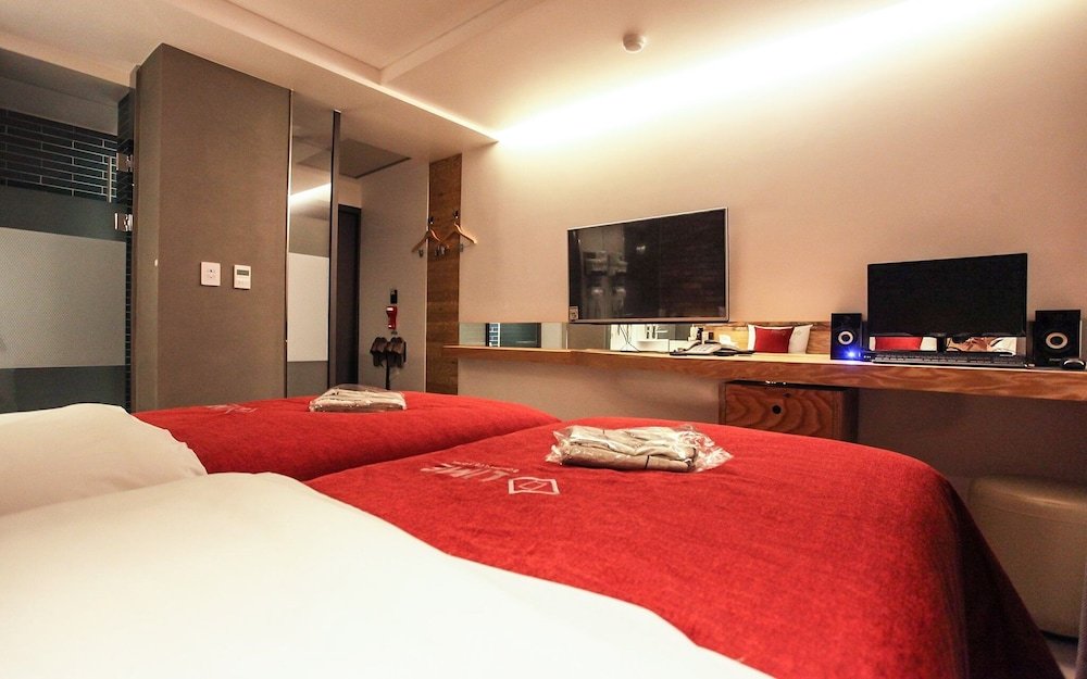 lime hotel