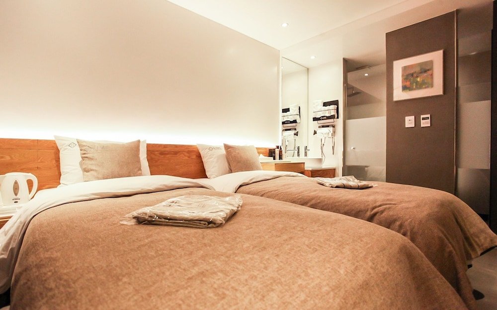 lime hotel