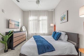 riviere 2br apartment pet friendly oasis sleeps 6 close to epic universe pool and gym