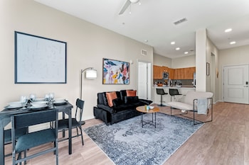 riviere 2br apartment pet friendly oasis sleeps 6 close to epic universe pool and gym