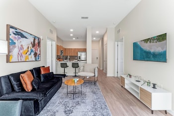riviere 2br apartment pet friendly oasis sleeps 6 close to epic universe pool and gym