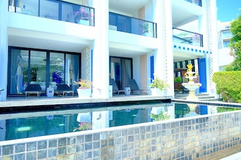 phuket moonlit patong bay hideaway hotel