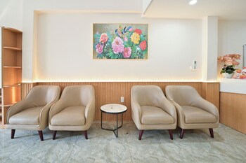 crowne cafe 2 ky con