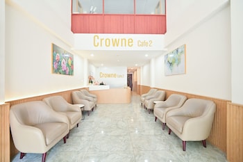 crowne cafe 2 ky con